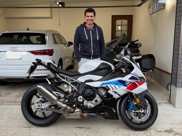 ご納車第一号！　おめでとうございます！と春ならではのお願いです。